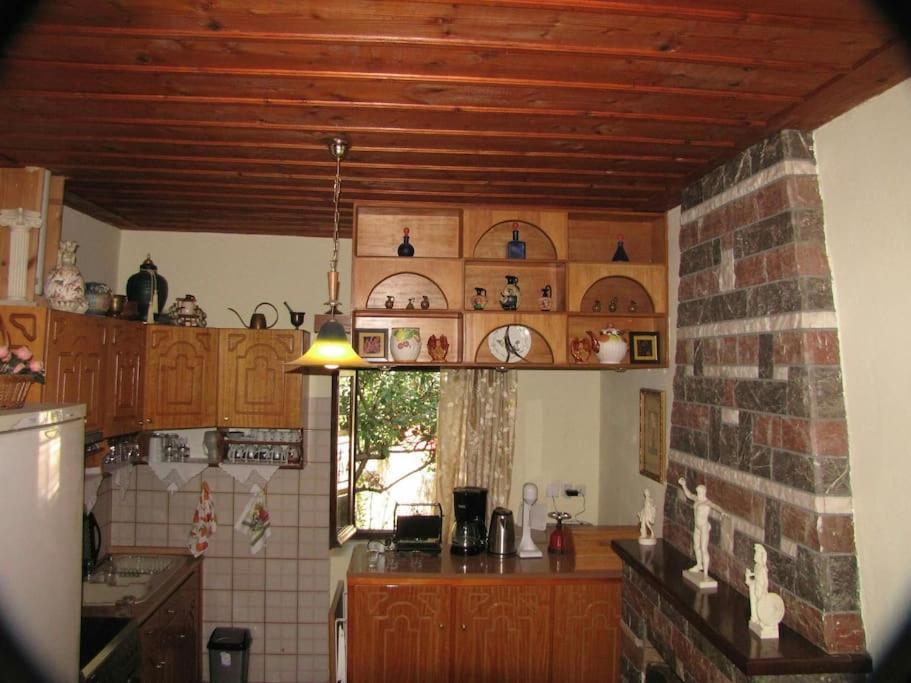 κέδρος Apartment *